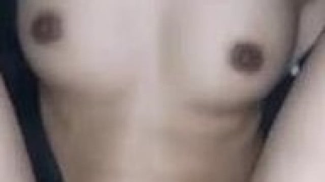 Sang nhà em thì em cho chơi không bao.